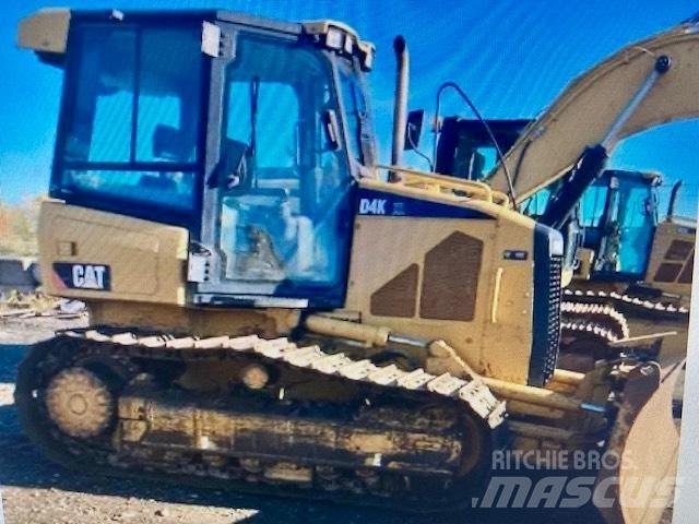 CAT D 4 K XL Buldožerji goseničarji