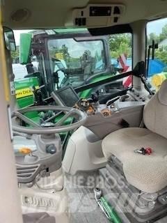 John Deere 6250R Traktorji