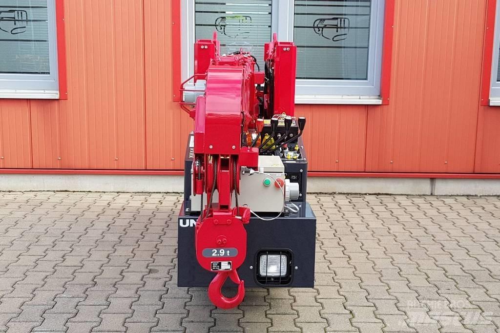 Unic URW-295 Dvigala na gosenicah