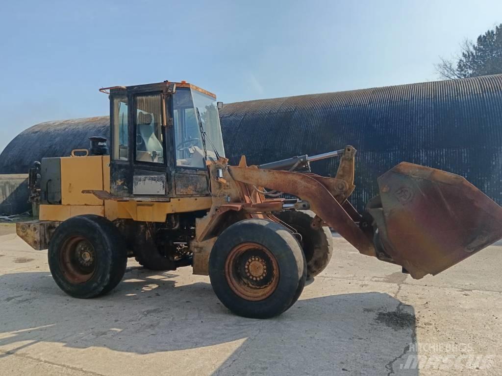 CAT 924 F Kolesni nakladalci