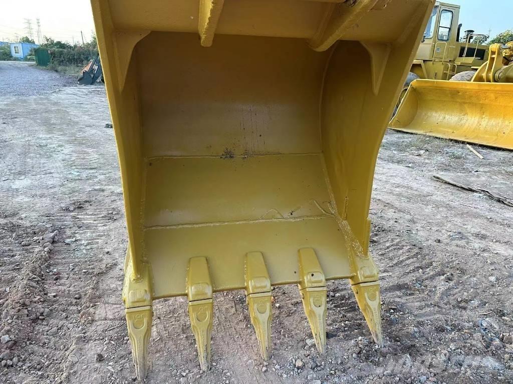 CAT 330 D L Bagri goseničarji