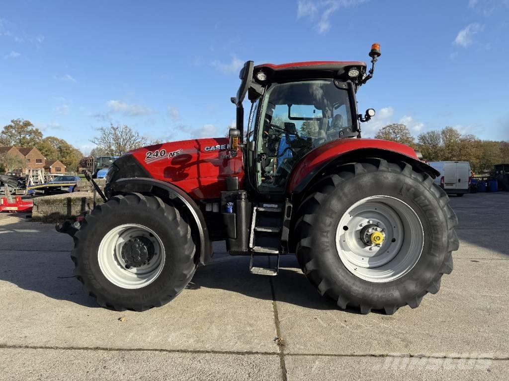 Case IH Puma 240 CVX Traktorji