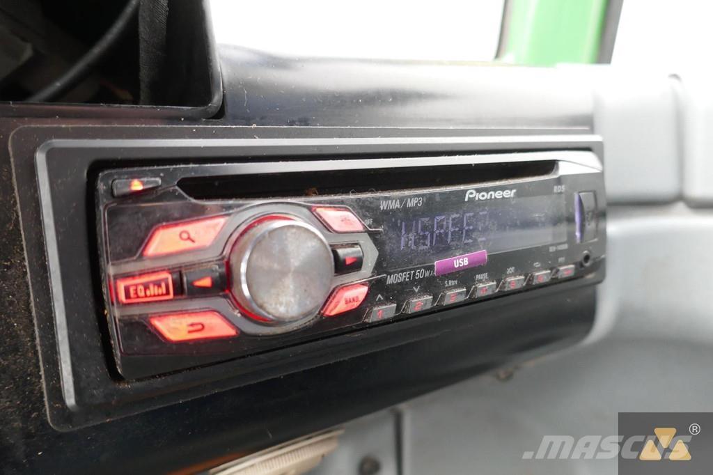 John Deere 1270E Harvesterji