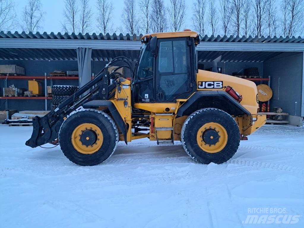 JCB 418 K Kolesni nakladalci