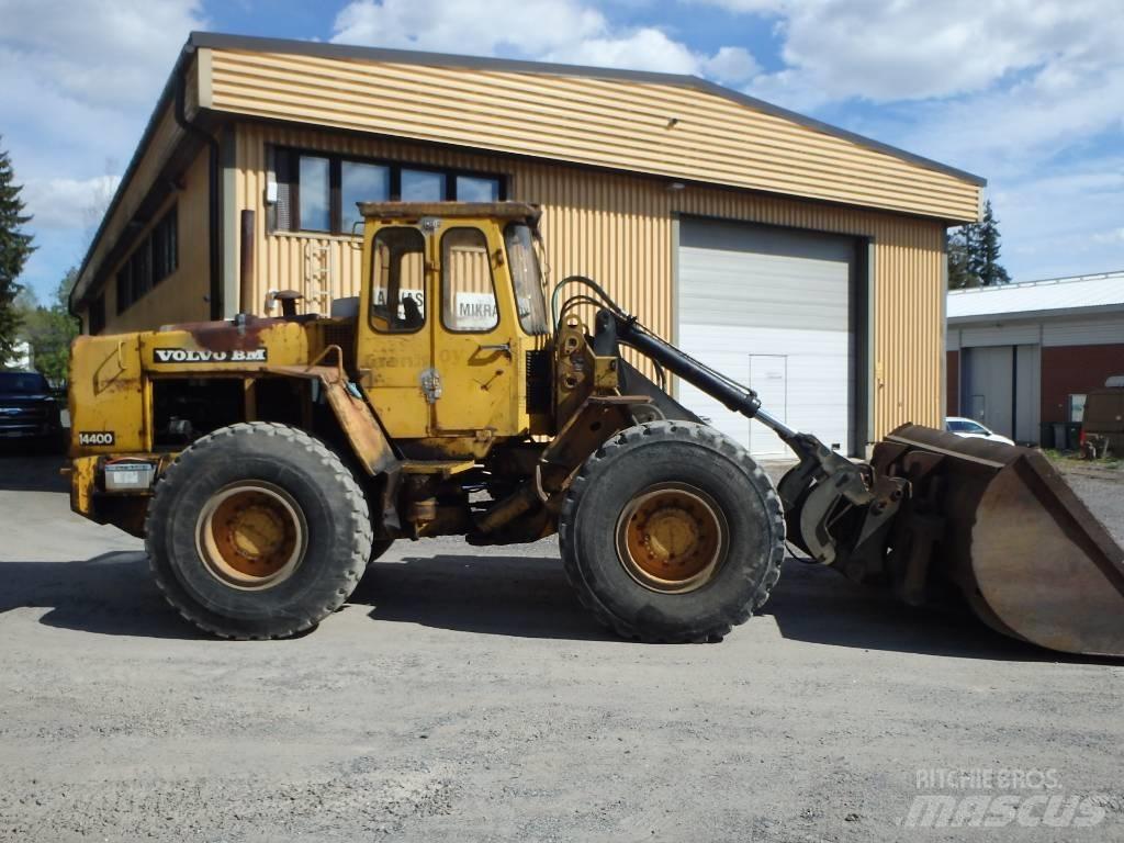 Volvo BM 4400 Kolesni nakladalci