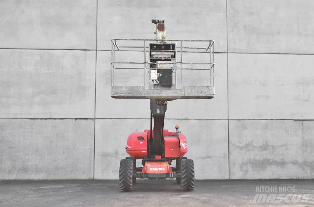 Manitou 200 ATJ Zglobne dvižne ploščadi