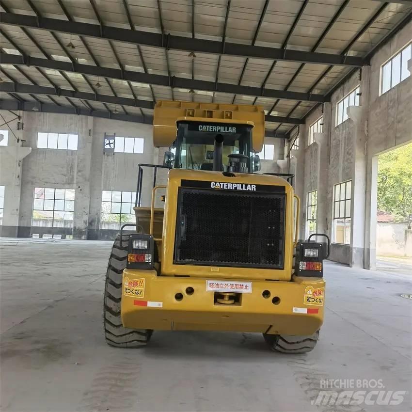 CAT 966H Kolesni nakladalci