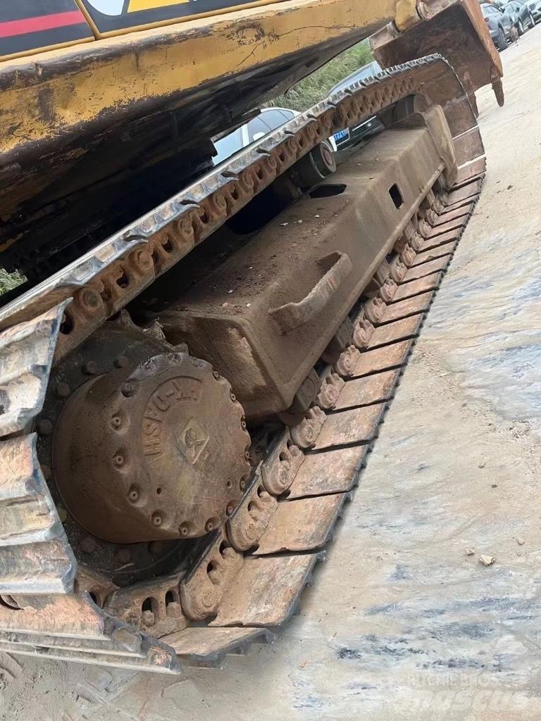 CAT 313 D Bagri goseničarji