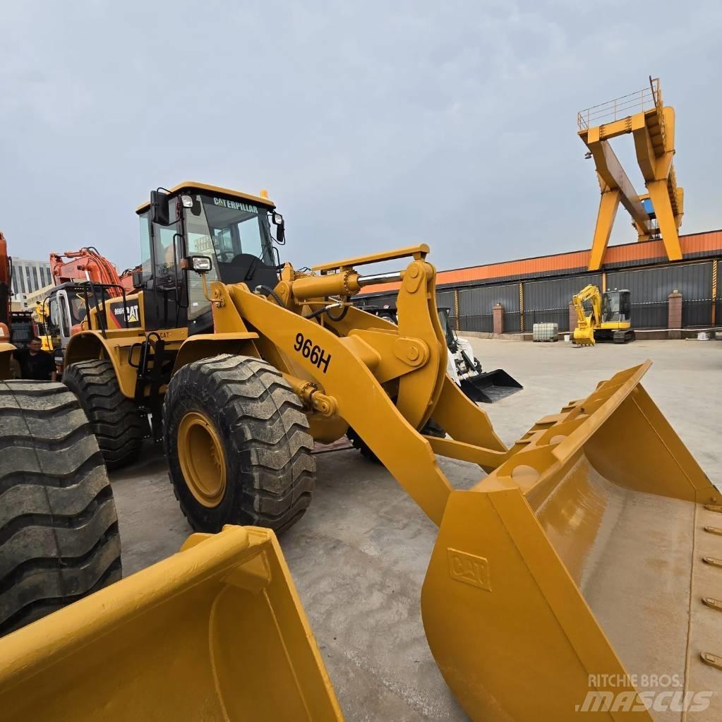 CAT 966 H Kolesni nakladalci