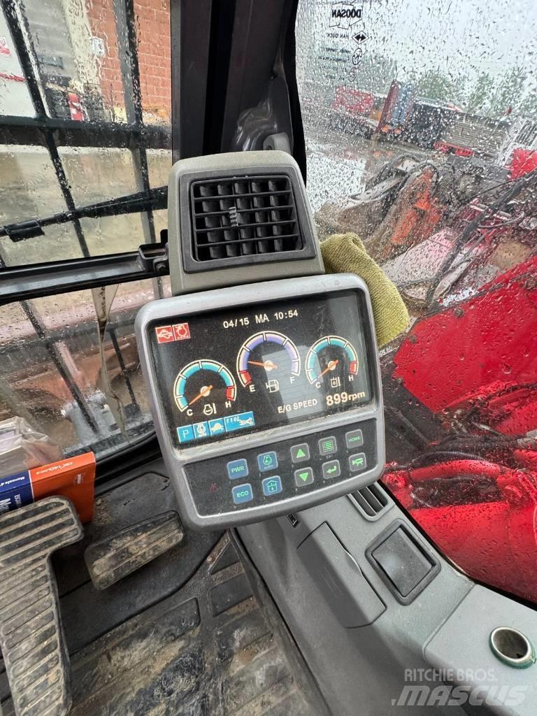 Doosan DX 140 LCR-3 Bagri goseničarji