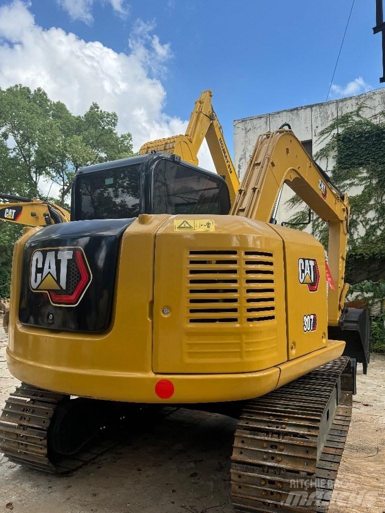 CAT 307 Mini bagri <7t