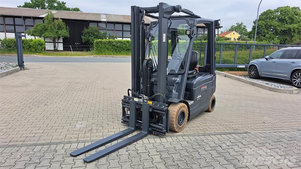 Linde E25-01 Električni viličarji