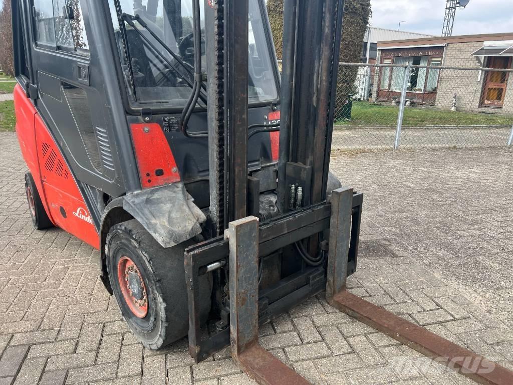 Linde H 30 D Dizelski viličarji