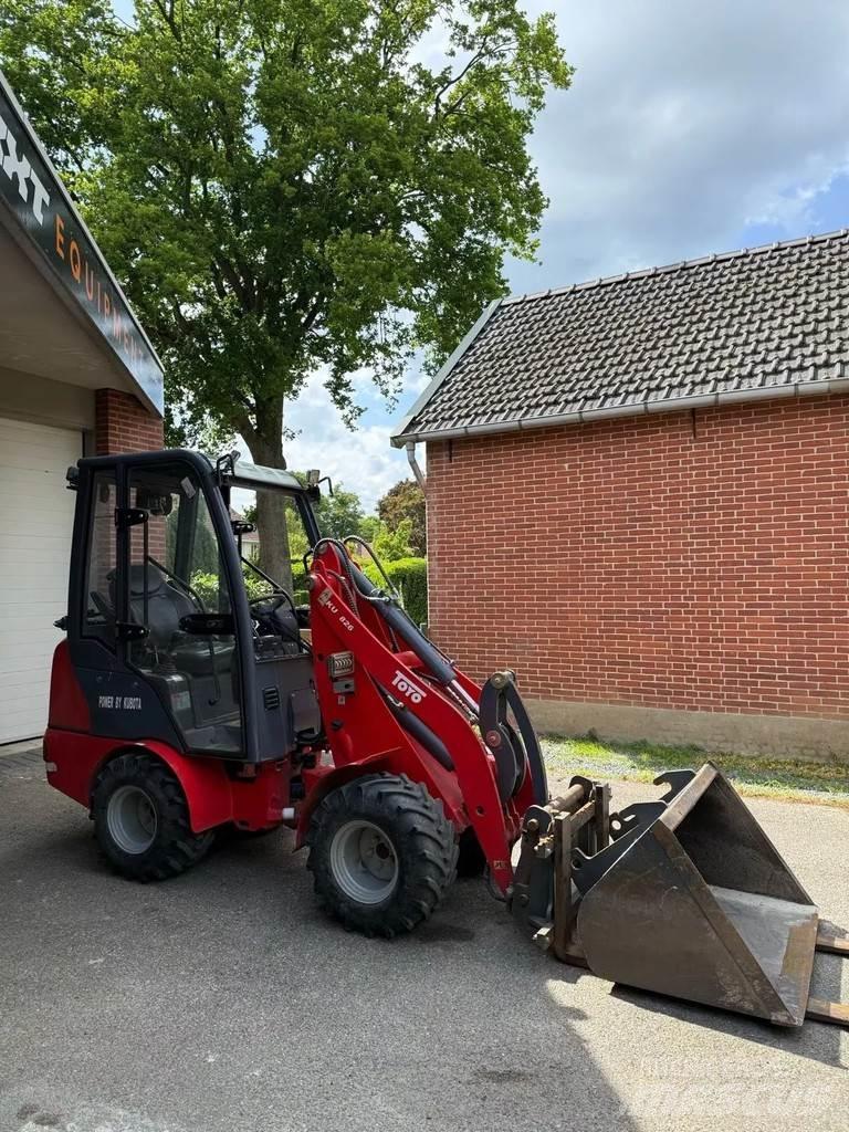 Kubota Toyo 826 Mini bagri <7t