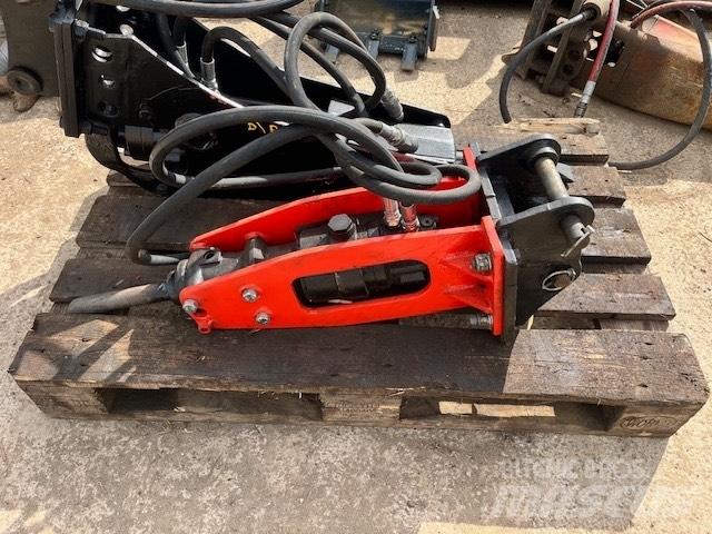 Rammer 111 Kladiva