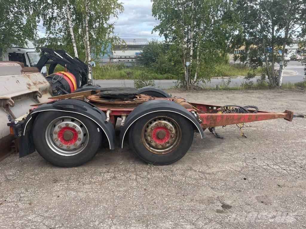 Krone SDP27-M2 Polprikolice s ponjavo