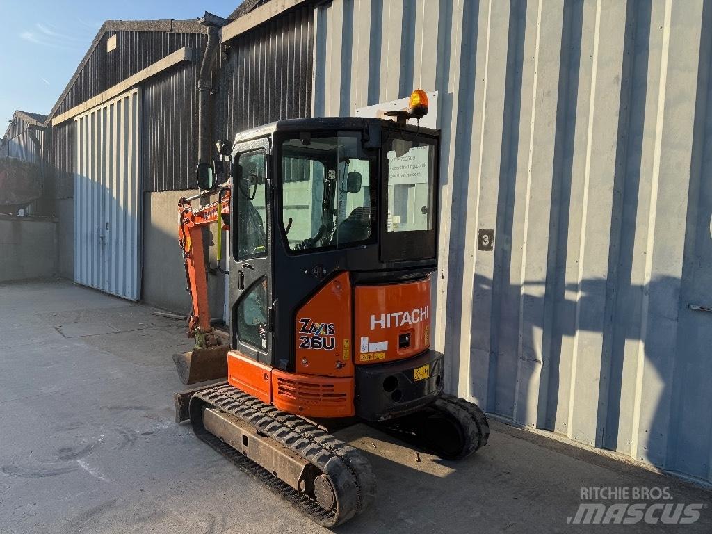 Hitachi ZX 26 Mini bagri <7t