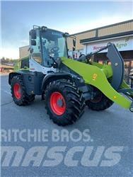 CLAAS Torion 956 Čelni nakladalci in kopači