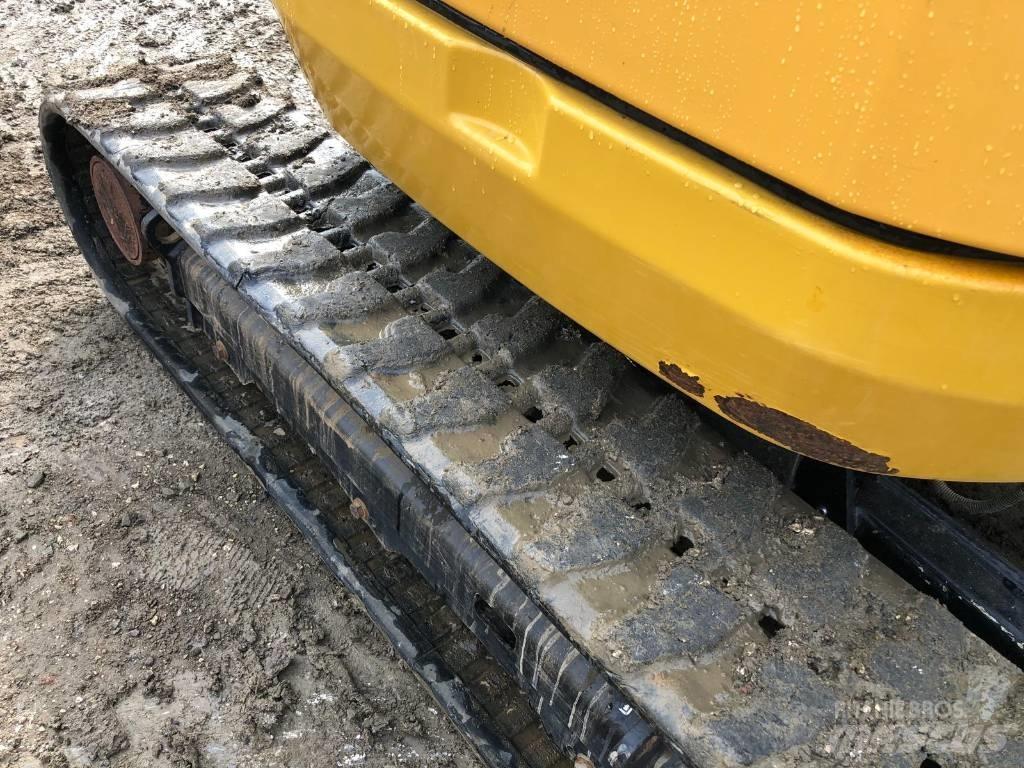 CAT 302.7 D Mini bagri <7t