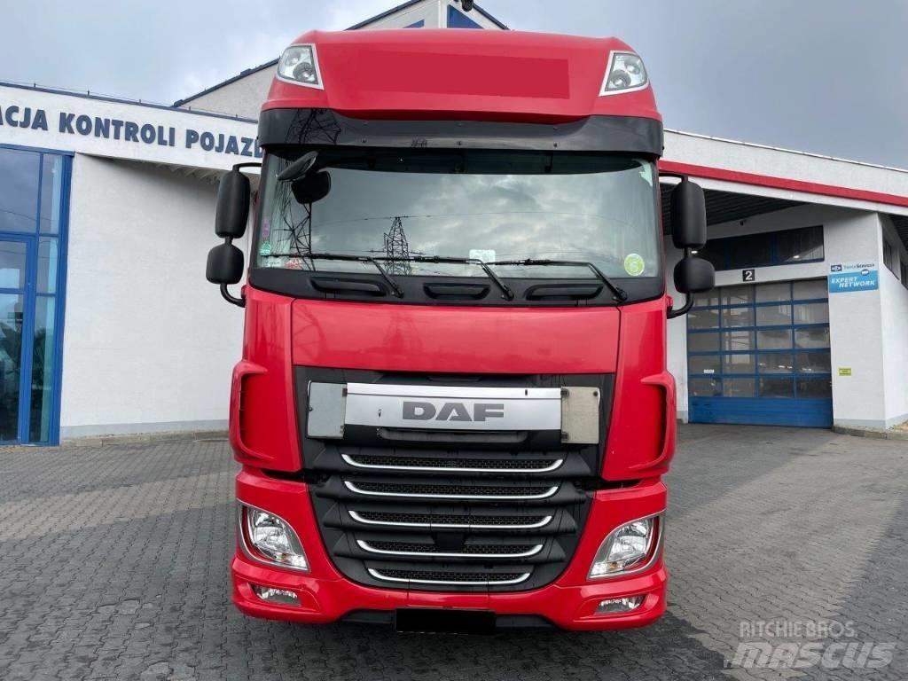DAF FT460XF ADR Vlačilci