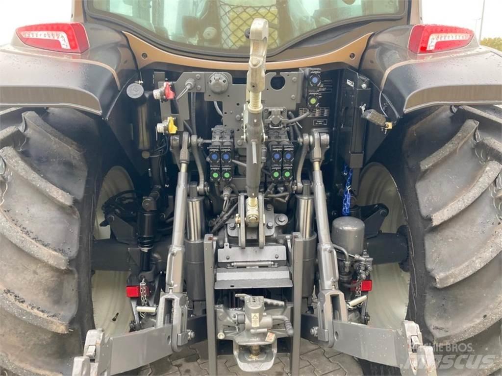 Valtra G115V Traktorji