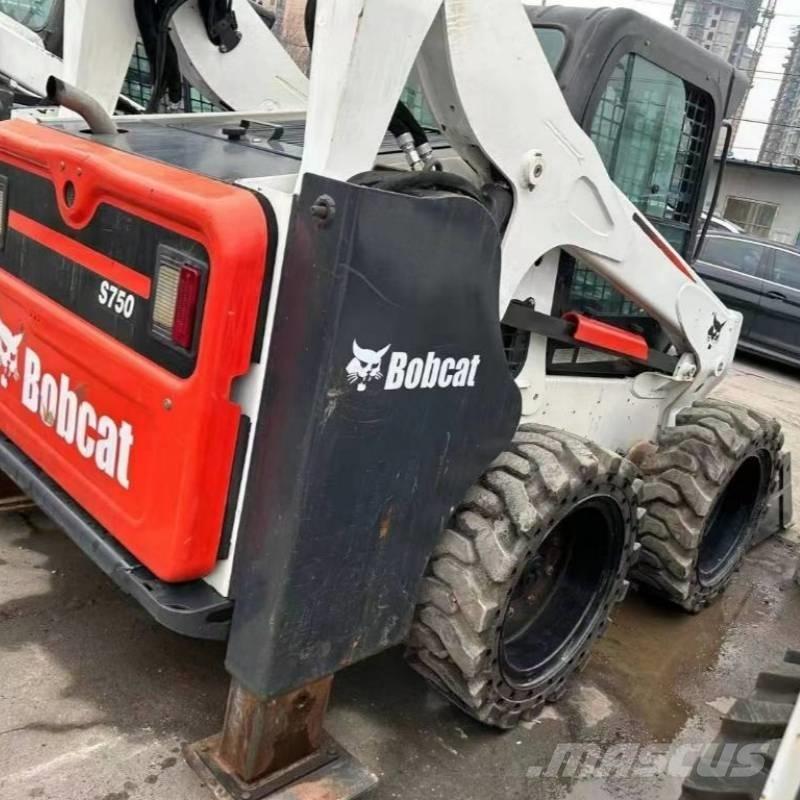 Bobcat S 750 Skid steer mini nakladalci
