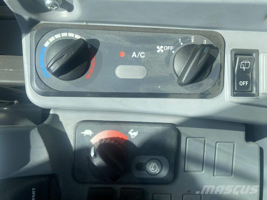 Kubota KX 163-5 Bagri goseničarji