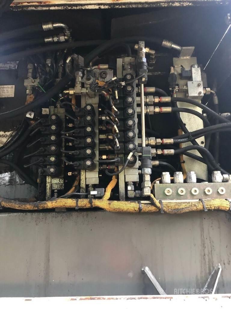 Bauer BG 24 Težki vrtalni stroji