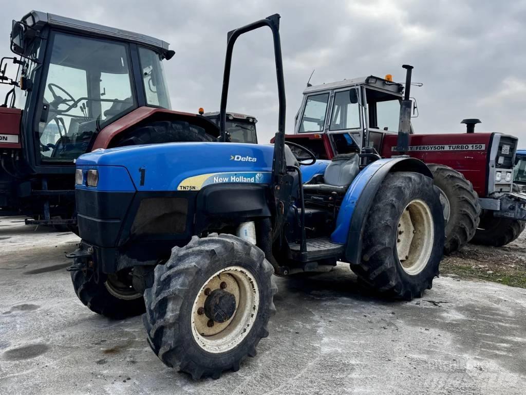 New Holland TN 75 N Traktorji