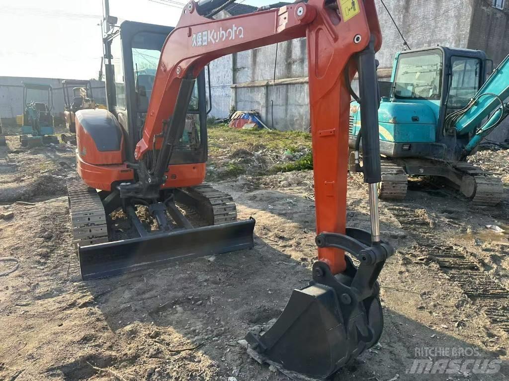 Kubota U 35 Mini bagri <7t