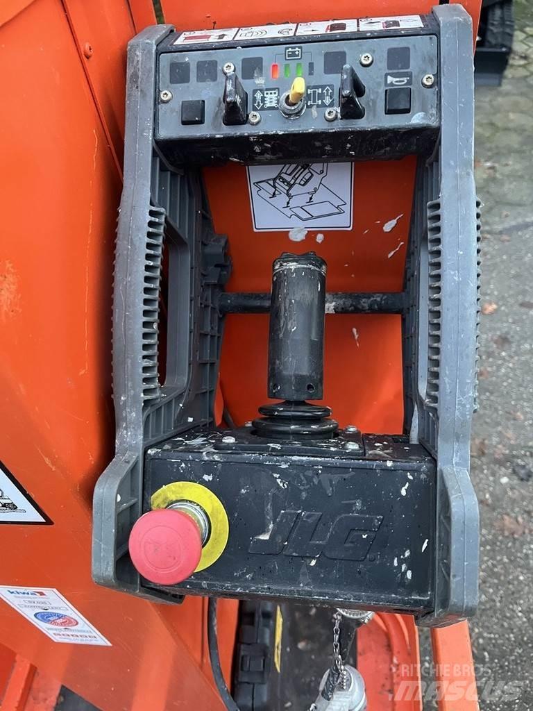 JLG 1230ES Druga dvigala in dvižne ploščadi