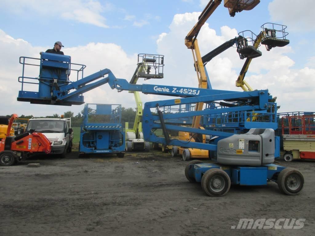 Genie Z 45/25 J DC Zglobne dvižne ploščadi