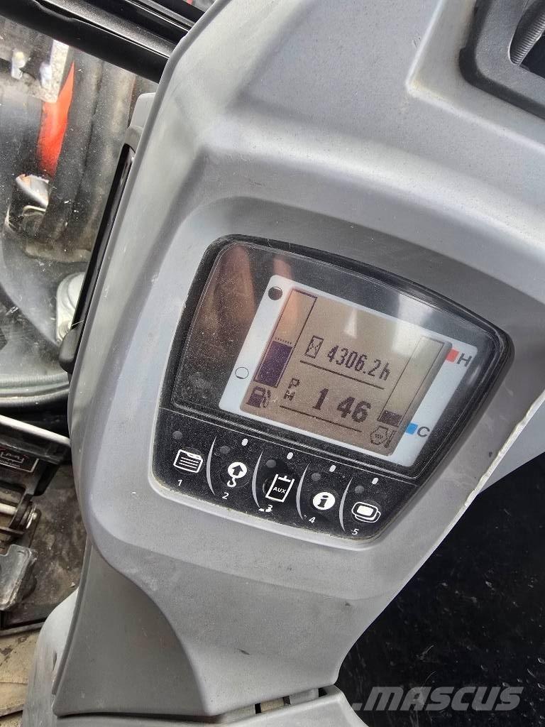 Kubota KX 040-4 Mini bagri <7t