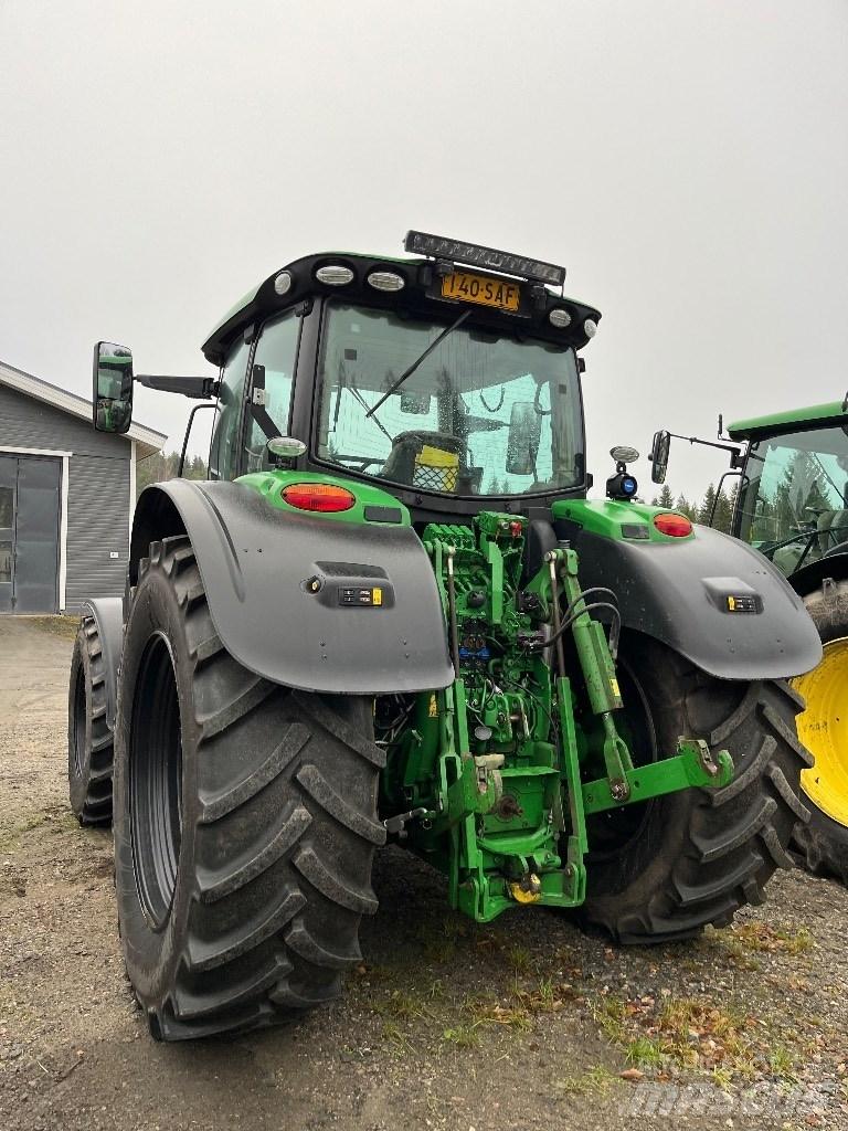 John Deere 6175 R Traktorji
