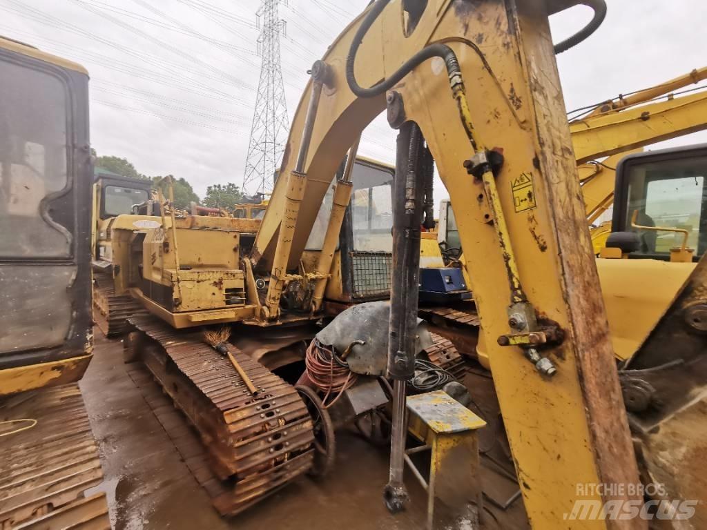 CAT E120B Bagri goseničarji