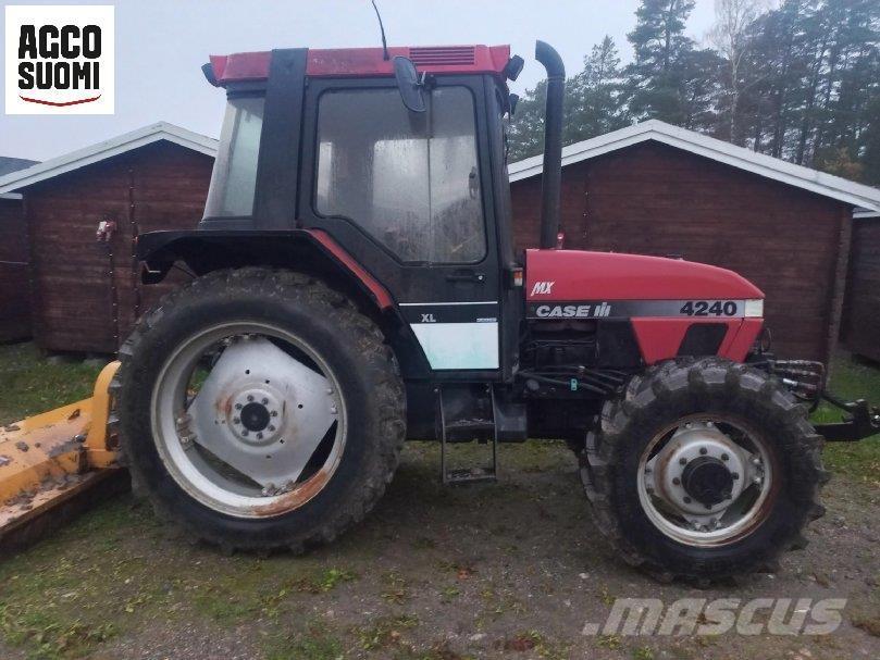 Case IH 4240 XL Traktorji