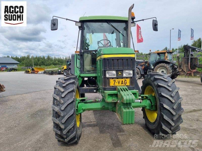 John Deere 6610 Traktorji