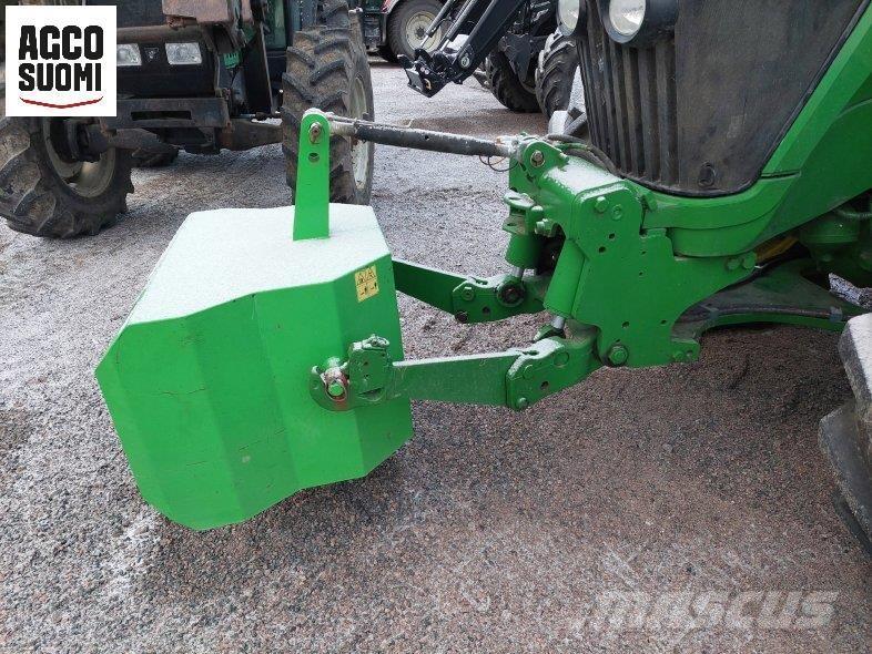 John Deere 7930 Traktorji