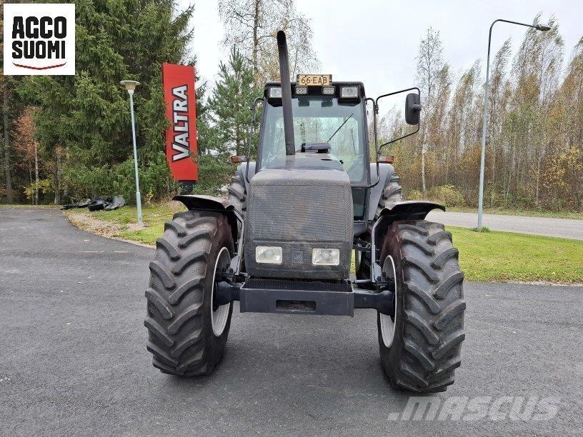 Valmet 8750 Traktorji