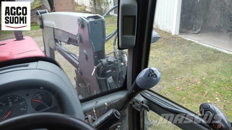 Valtra 6850 Traktorji