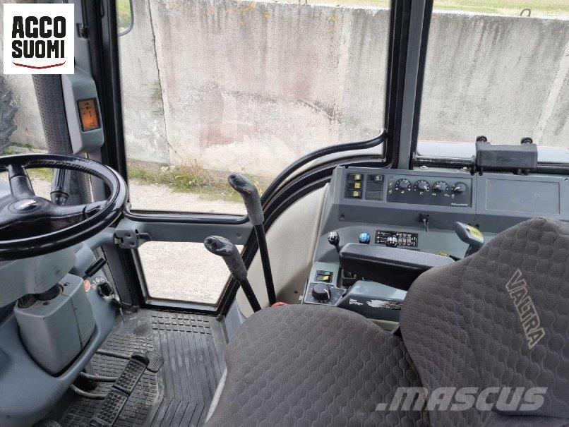 Valtra 8050 HT Traktorji