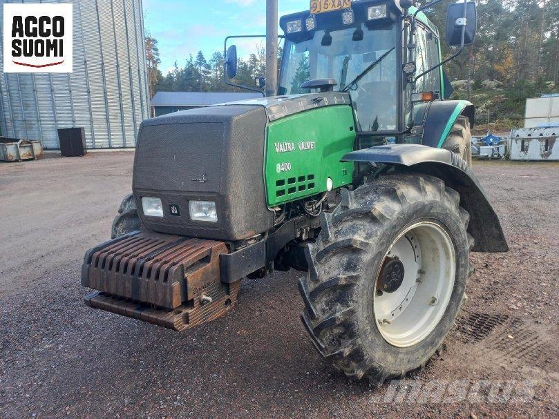 Valtra 8400 Traktorji