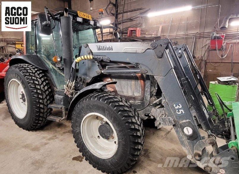 Valtra A93 H Traktorji