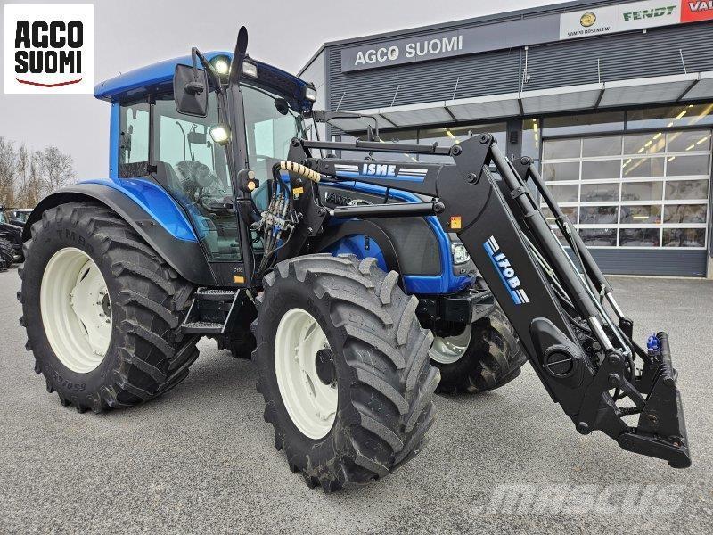 Valtra C120 Traktorji