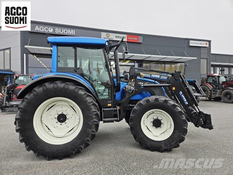 Valtra C120 Traktorji