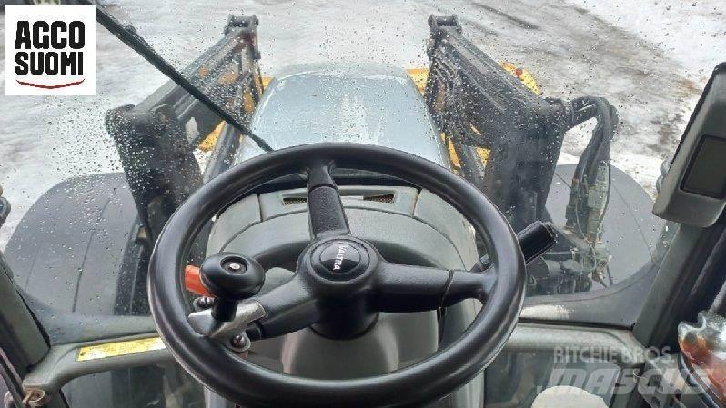 Valtra M150 Traktorji