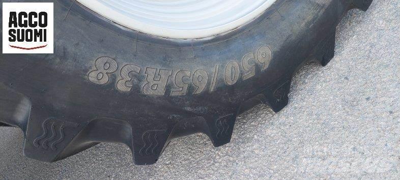 Valtra N163 VERSU Traktorji