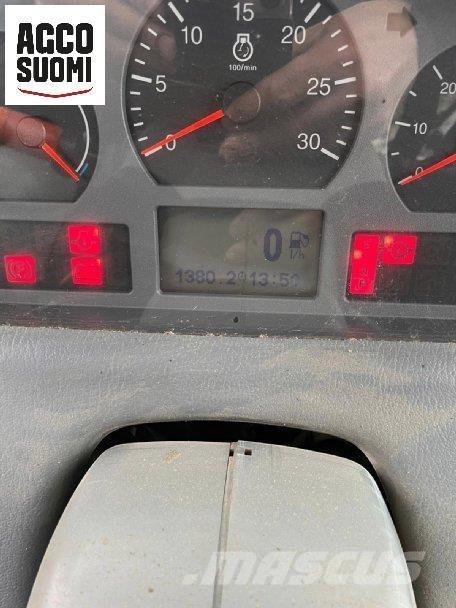 Valtra N163 VERSU Traktorji
