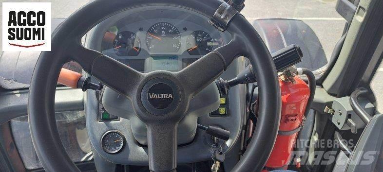 Valtra T151 A Traktorji