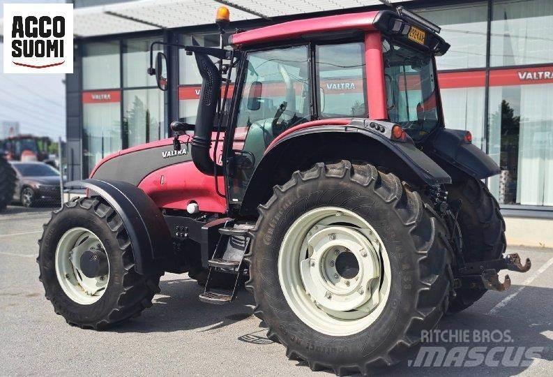 Valtra T151 A Traktorji